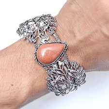 Bracciali braccialetti fatti a