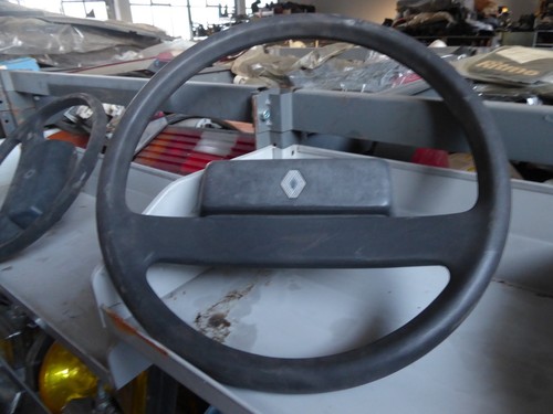 Renault volante - 4,