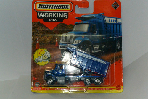 Autocarro con cassone
