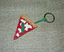 TRANCIO DI PIZZA MARGHERITA A PORTACHIAVI IN CUOIO LA CUOIERIA FATTO A MANO 