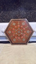 Vassoio vintage esagonale intarsiato legno laccato intarsiato stella geometrica
