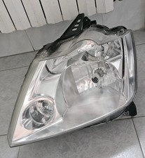 Faro anteriore sinistro