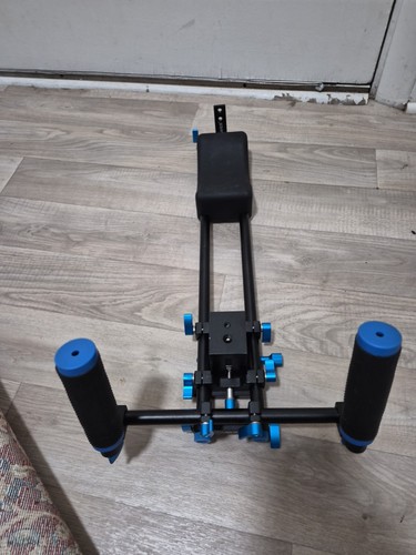 Appendiabiti per fotocamera