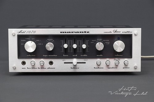 Amplificatore stereo console