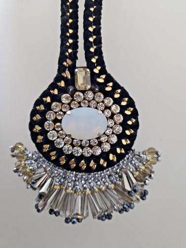 Collana medaglione cristallo