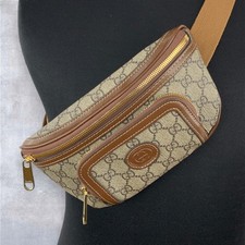 Borsa Gucci GG Monogram ad