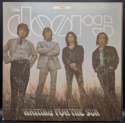 The doors waiting for - –,