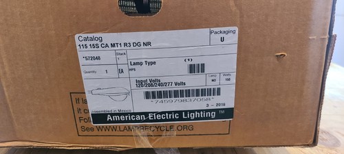 Lampione elettrico americano