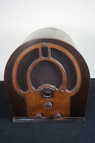 Vecchia radio valvole philco - vecchia, a