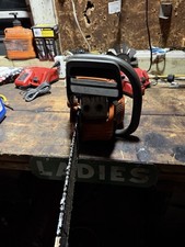 Husqvarna 435 Gas Chainsaw