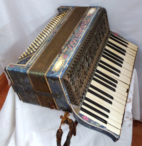 Fisarmonica pianoforte vintage