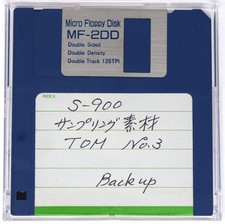 Floppy disk formato Akai S-900