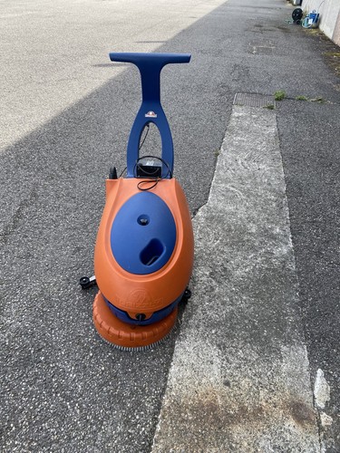 Lavapavimenti professionale - lavapavimenti,