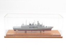 1:1250 Blohm + Voss AG Yard