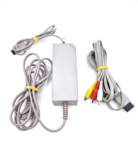 Alimentatore ORIGINALE Nintendo wii power supplay IP40 e Cavo Video AV Scart PAL