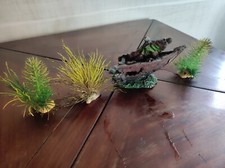 Accessori per acquario barchetta, alghe e sabbiolina ghiaia