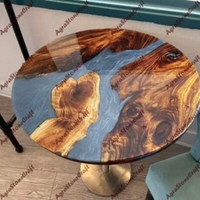 Tavolo in resina epossidica