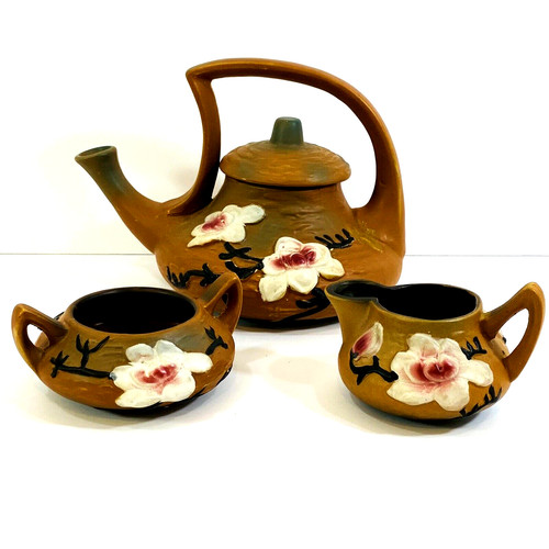 Roseville magnolia art pottery - roseville,