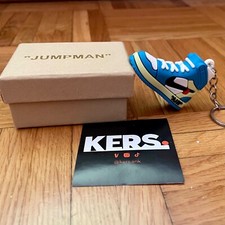 Mini sneakers 3D keychain /