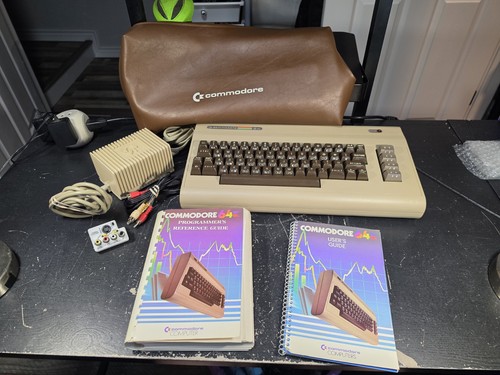 Tested commodore computer - commodore, 64