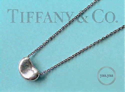 Collana con ciondolo fagiolo