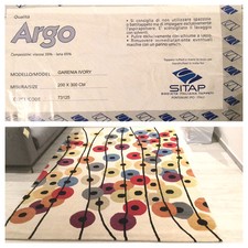 Tappeto moderno, fatto a mano