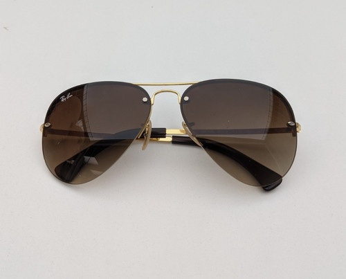 Occhiali da sole - 🕶️,