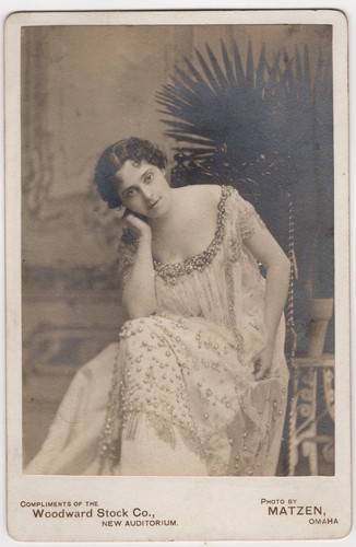 Woodward stock attrice - woodward,