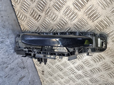 MERCEDES GLA 180 SPORT