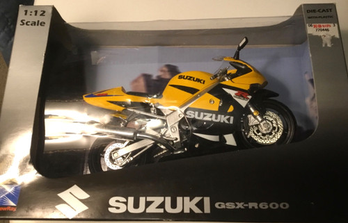 Modellino moto nuovo ray - nuovo,