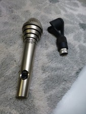 AKG 330 BT - Microphono