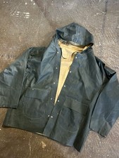 Raro poncho da pioggia