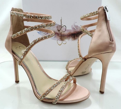 Sandali eleganti con tacco