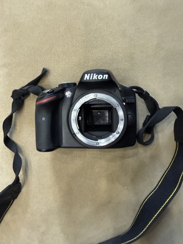 Nikon d3200 camera - nikon, body