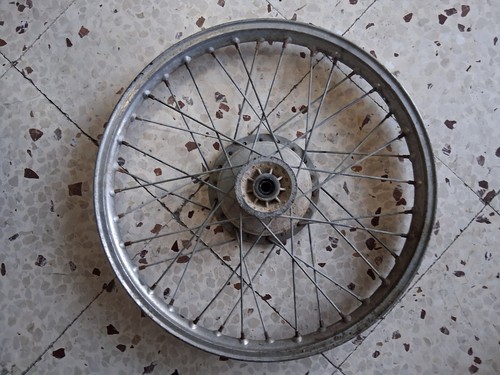 Cerchio anteriore moto - anteriore, swm