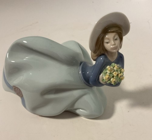Rara statuina lladro - statuina,