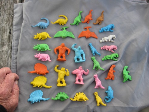 Figurine vintage diener - 30,