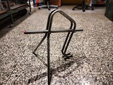 Cavalletto espositore per bici