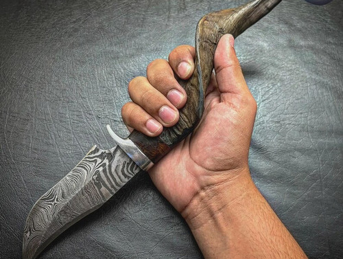 Coltello acciaio damascato - coltello,