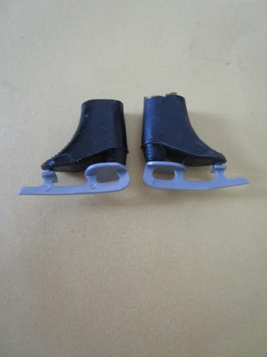 629 vecchi pattini neri - 629),