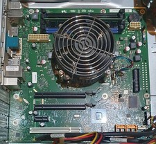 Fujitsu P710 D3161-a12 GS 1 Intel Q75 scheda madre Intel Core i3-2130 4 GB di RAM