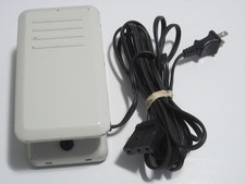 Pedale regolatore velocità