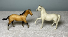 Vintage Breyer 5047 Buckskin Quarter Horse + Hidalgo Arabian 10303 Stablemate 1976