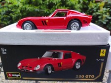 modellino Burago Ferrari 250
