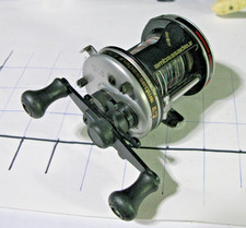 Mulinello Abu Garcia Ambassadeur 6500-C3, RH, vento di livello, 3 BB 190/17 libbre - Usato in ottime condizioni