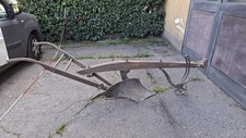 Antico Aratro in Legno e Ferro