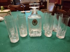 bicchieri da cocktail con brocca e kit per cocktail