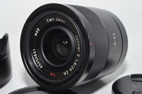 Sony sonnar f1 8 za - t*, 24