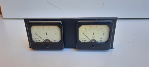 Pannello doppio voltmetro - doppio,