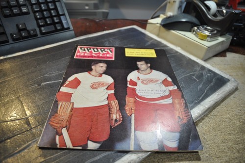 Sport revue magazine - magazine, hockey